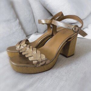 Naturalizer Women's Heeled Platform Sandal - Brown Nude Soft Gold Leather Size 7